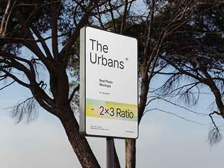 Park Pole Poster Mockup